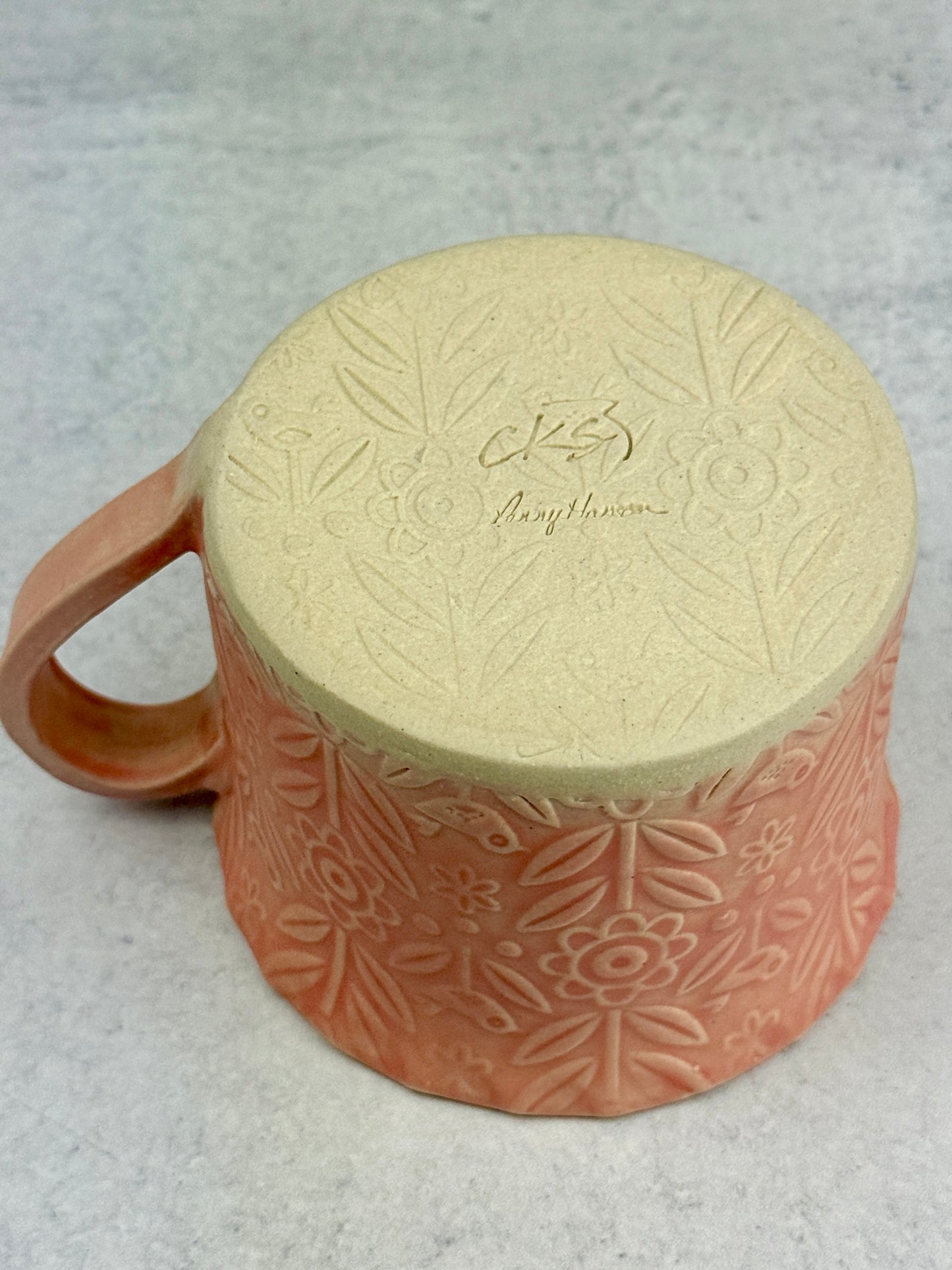Ceramic Stoneware Flower Textured Mug in Pink