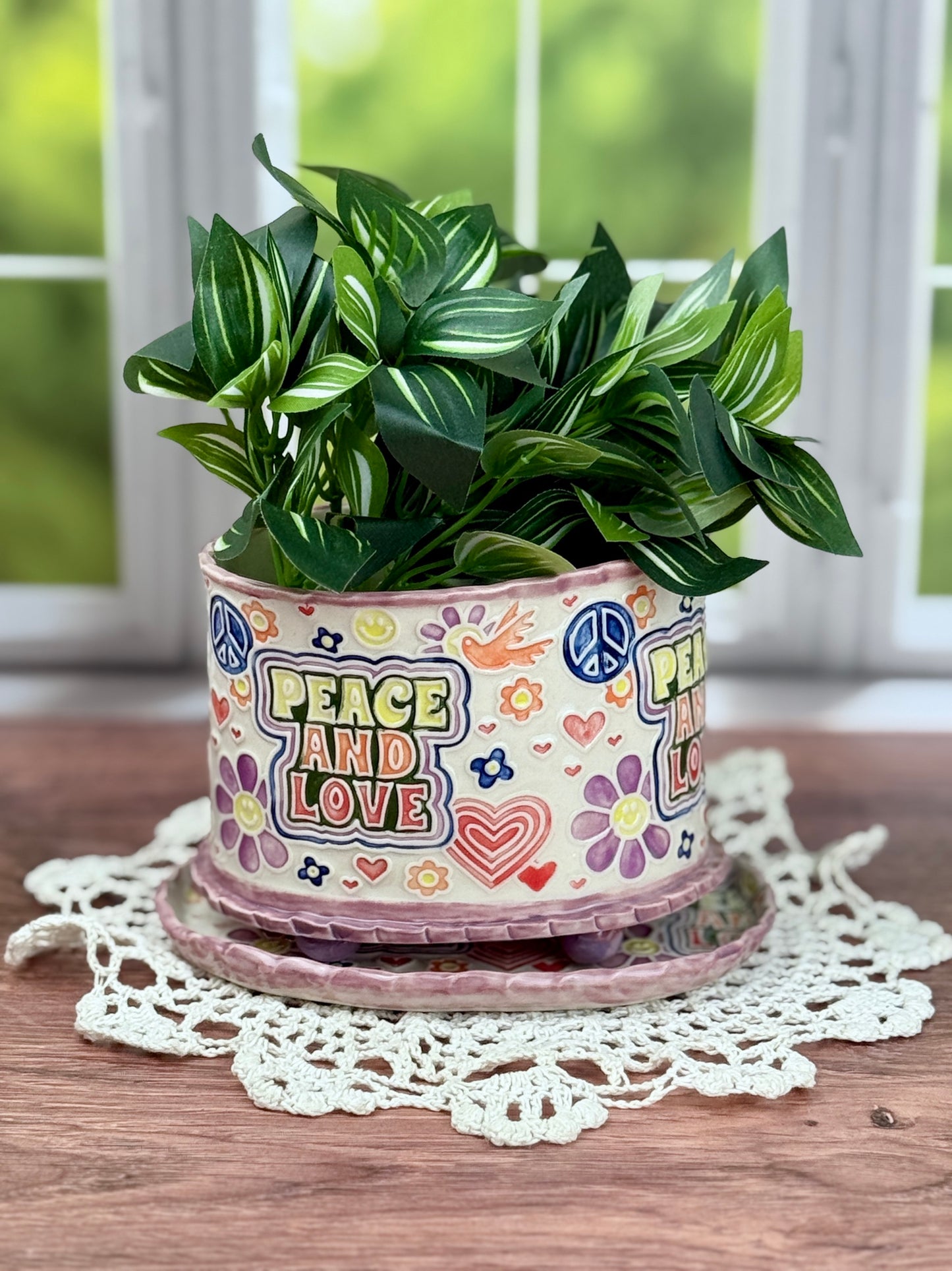 Peace and Love Planter With Drain Tray