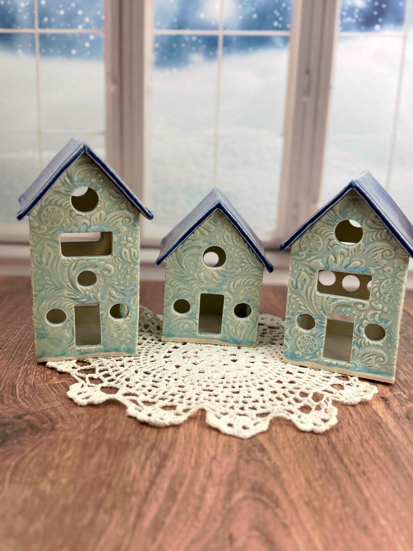 Ceramic Handmade House Luminaries with Light Blue Glaze with Ice Crystal texture(Copy)